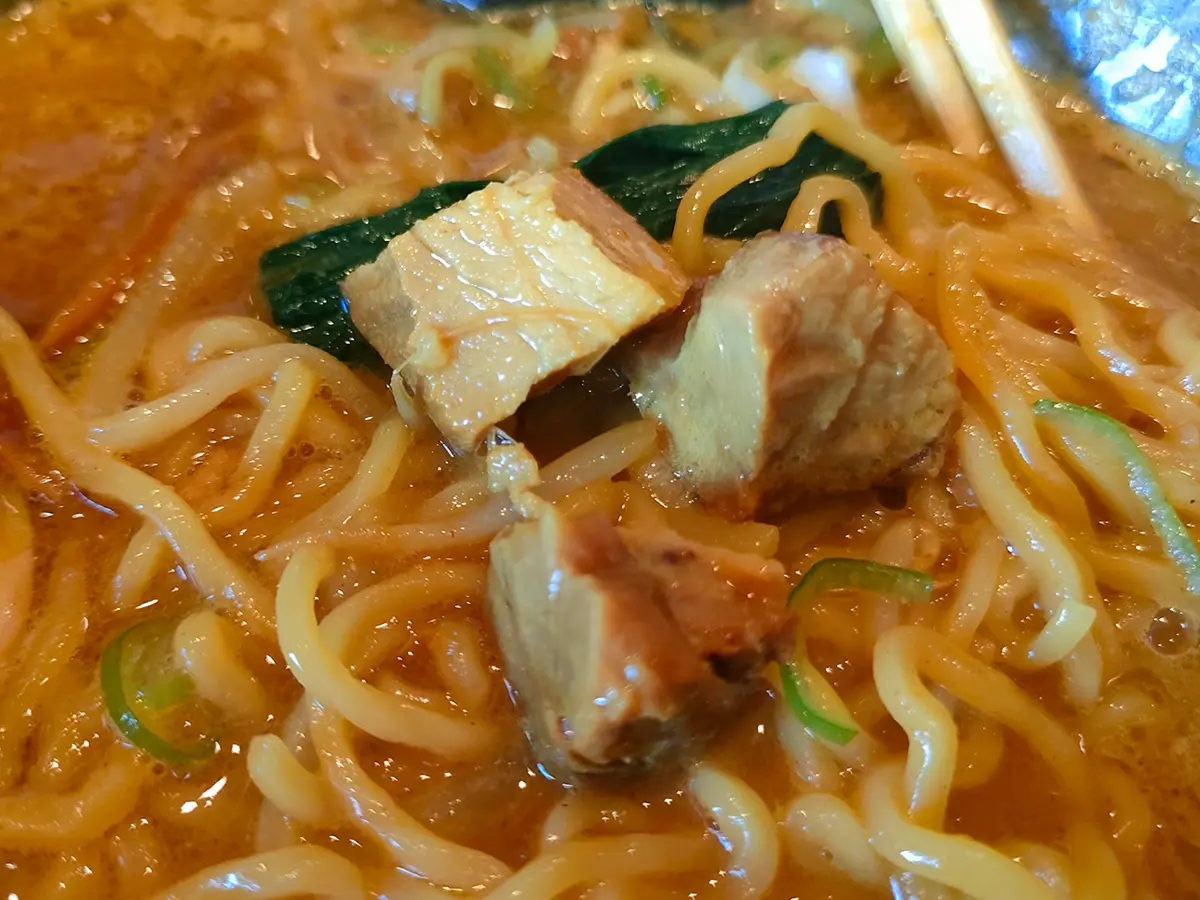 麺屋 翔　カレーラーメン　チャーシュー