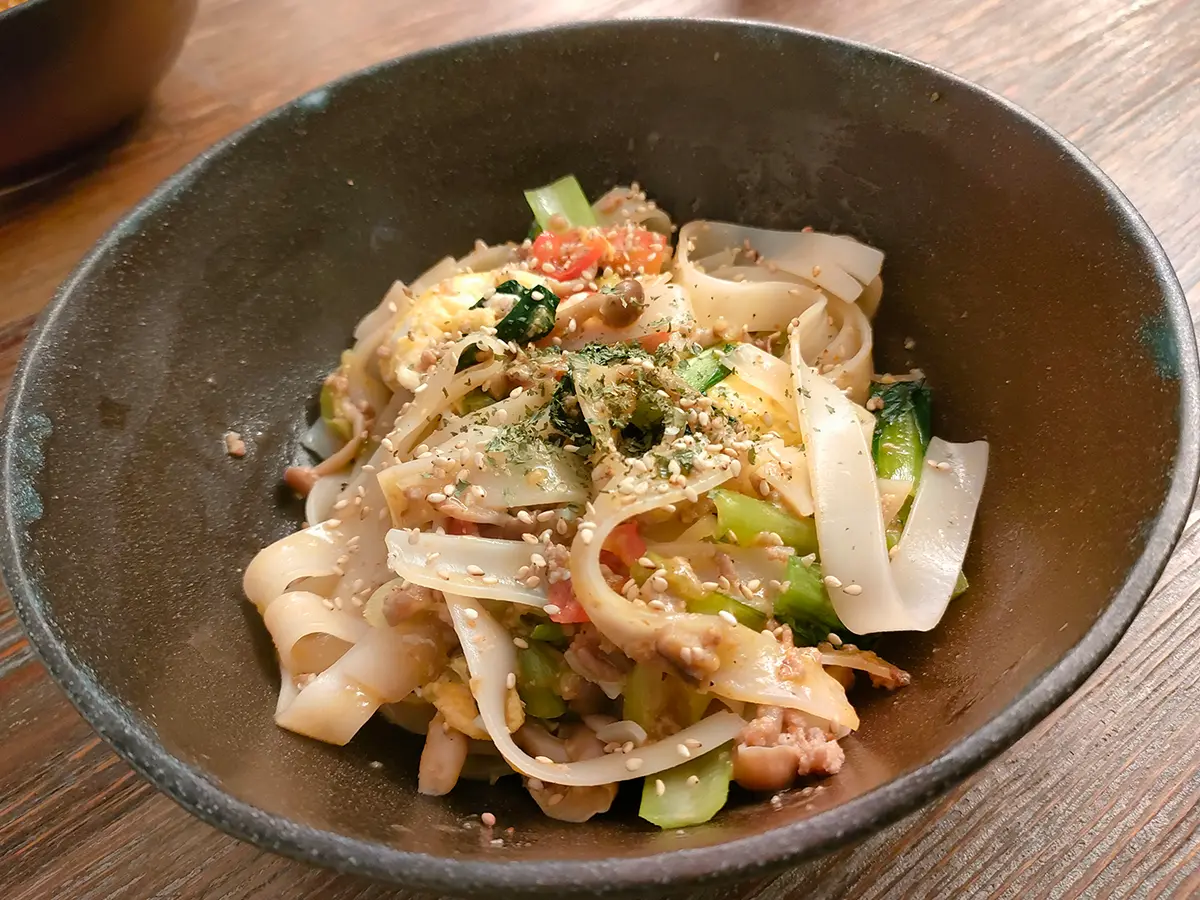 nest スパイシービーフン