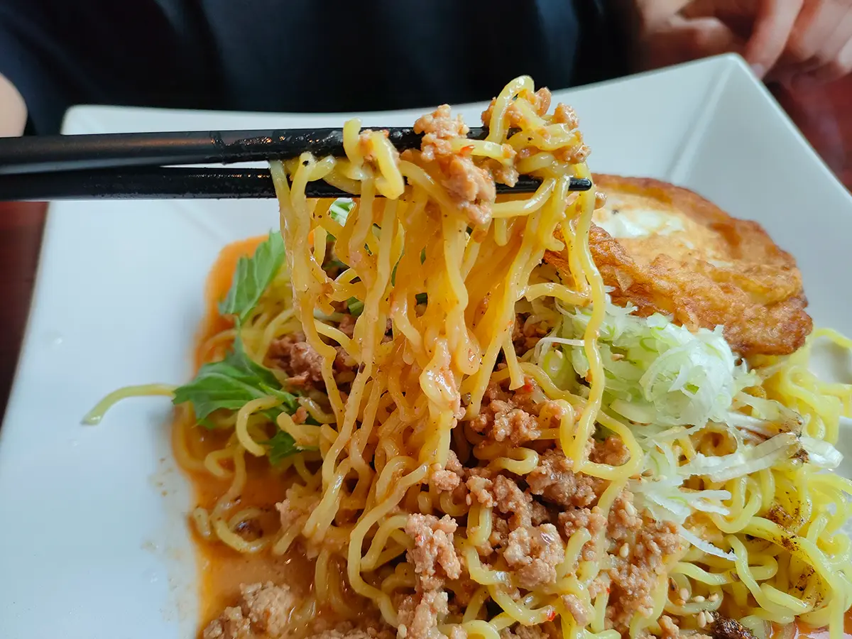 桃華 冷やし坦々麺 麺