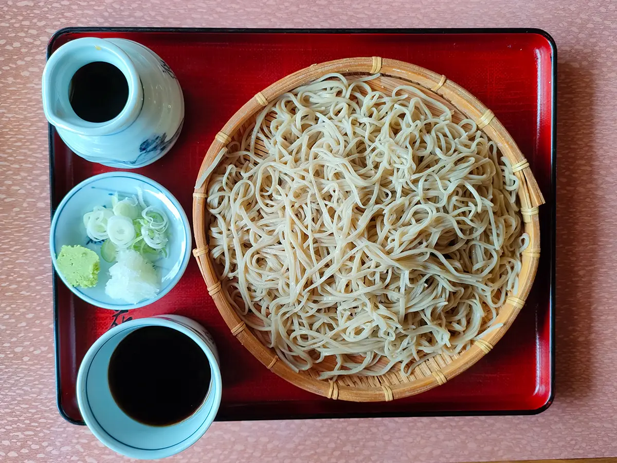 味の花園　手打ちそば　もり　大盛