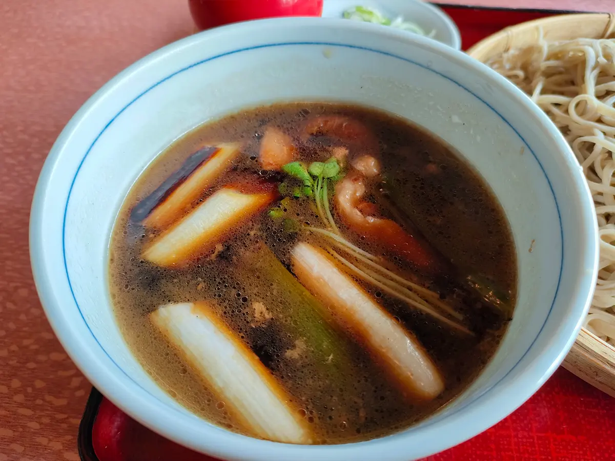 味の花園　手打ちそば　鴨せいろ　つゆ