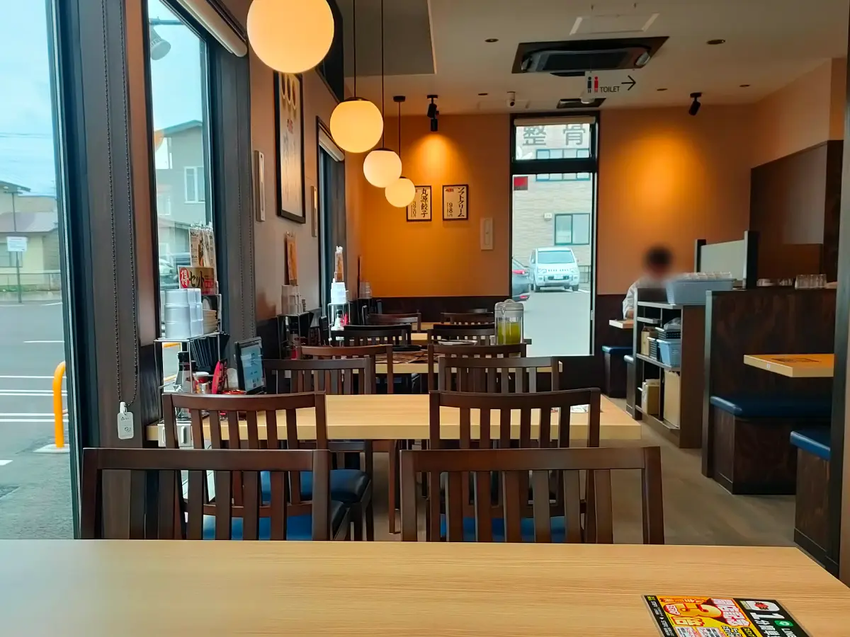 丸源ラーメン 函館美原店 店内